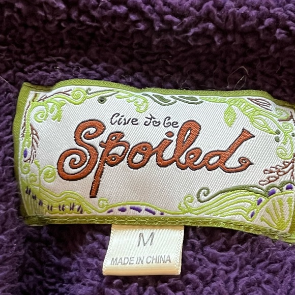 Girl’s Live to be Spoiled reversible fleece jacket - Picture 5 of 5